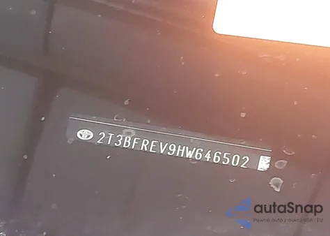 2017 Toyota Rav4 Le из США, поврежденный, VIN 2T3BFREV9HW646502